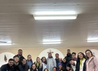 Corações ardentes, missionários valentes: membros do RC Brasília vão ao Rio Grande do Sul ajudar famílias atingidas pelas enchentes
